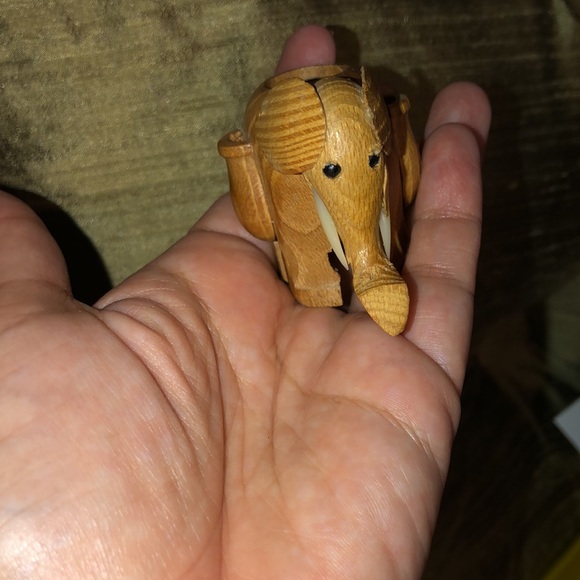 Mid Century Style Wood Elephant Toothpick Holder - Picture 5 of 5